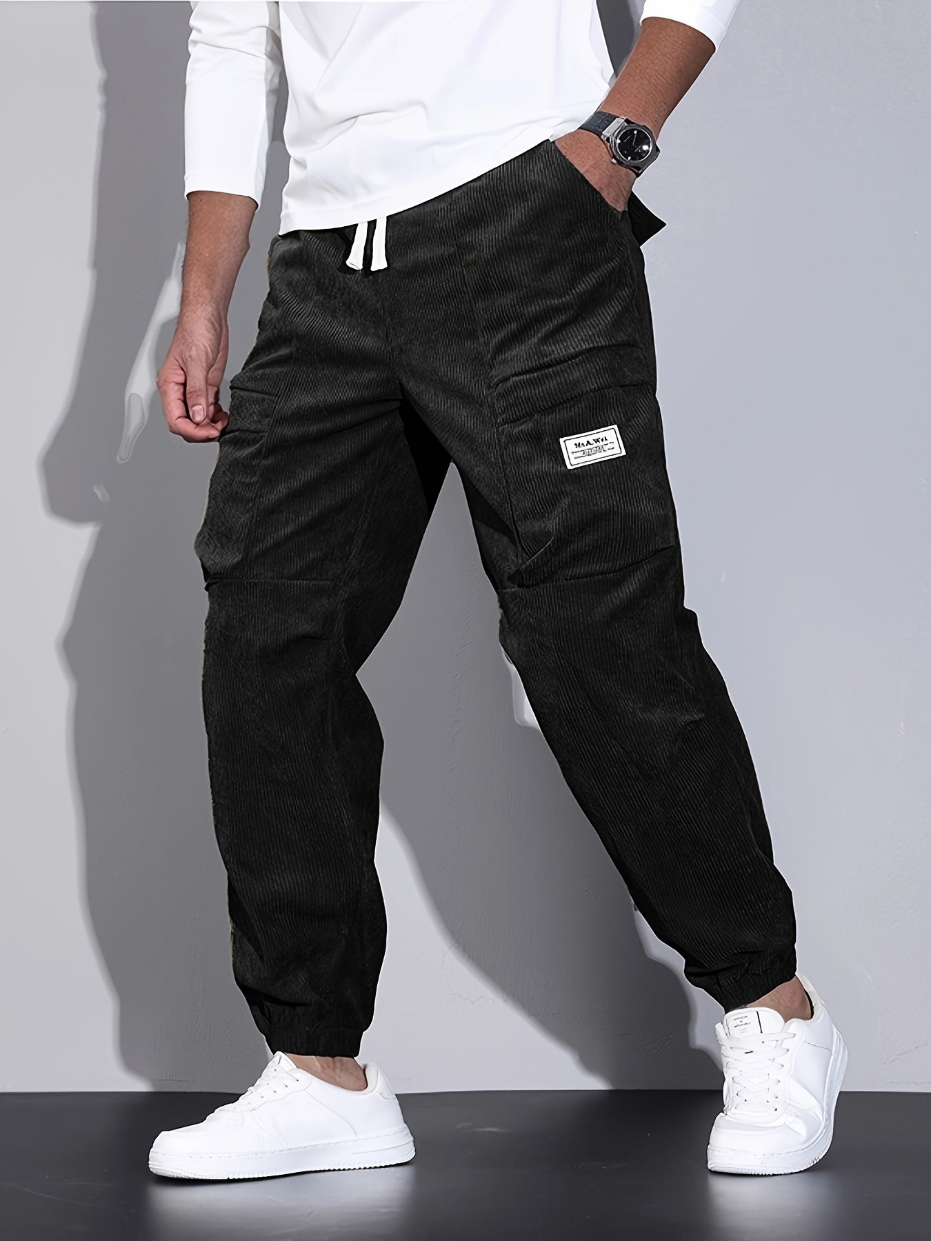 McKinley Pantaloni Cargo din Catifea
