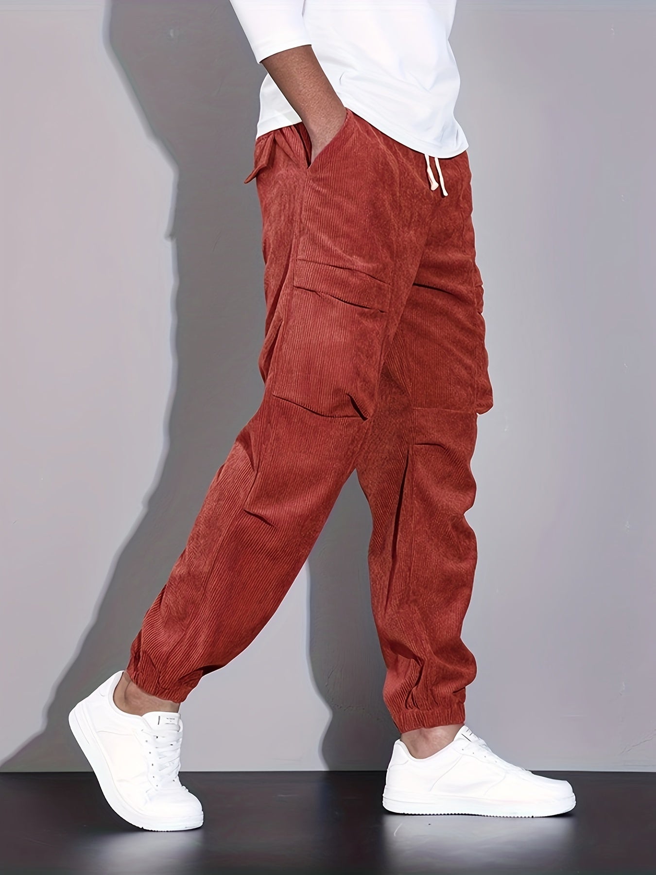 McKinley Pantaloni Cargo din Catifea