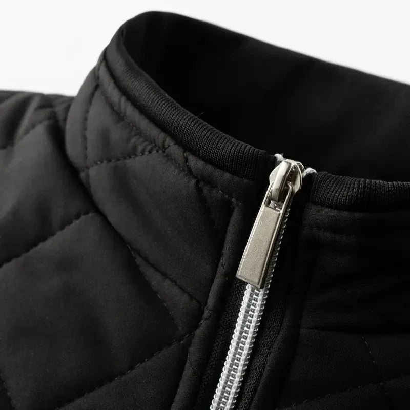 Nolan™ | Vestă rafinată cu design elegant