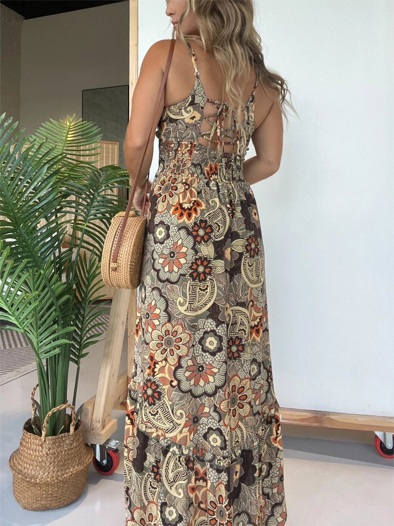 Daisy | Rochie cu flori și bretele subțiri