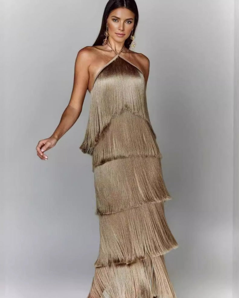 EVA | ROCHIE CU POMPOANE