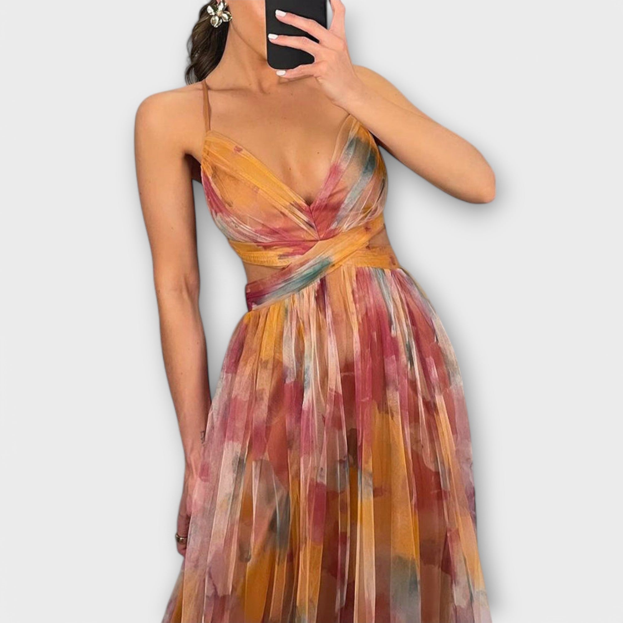 Rochie Maxid Annai din Mesh - Elegantă și Scurtă pe Corp