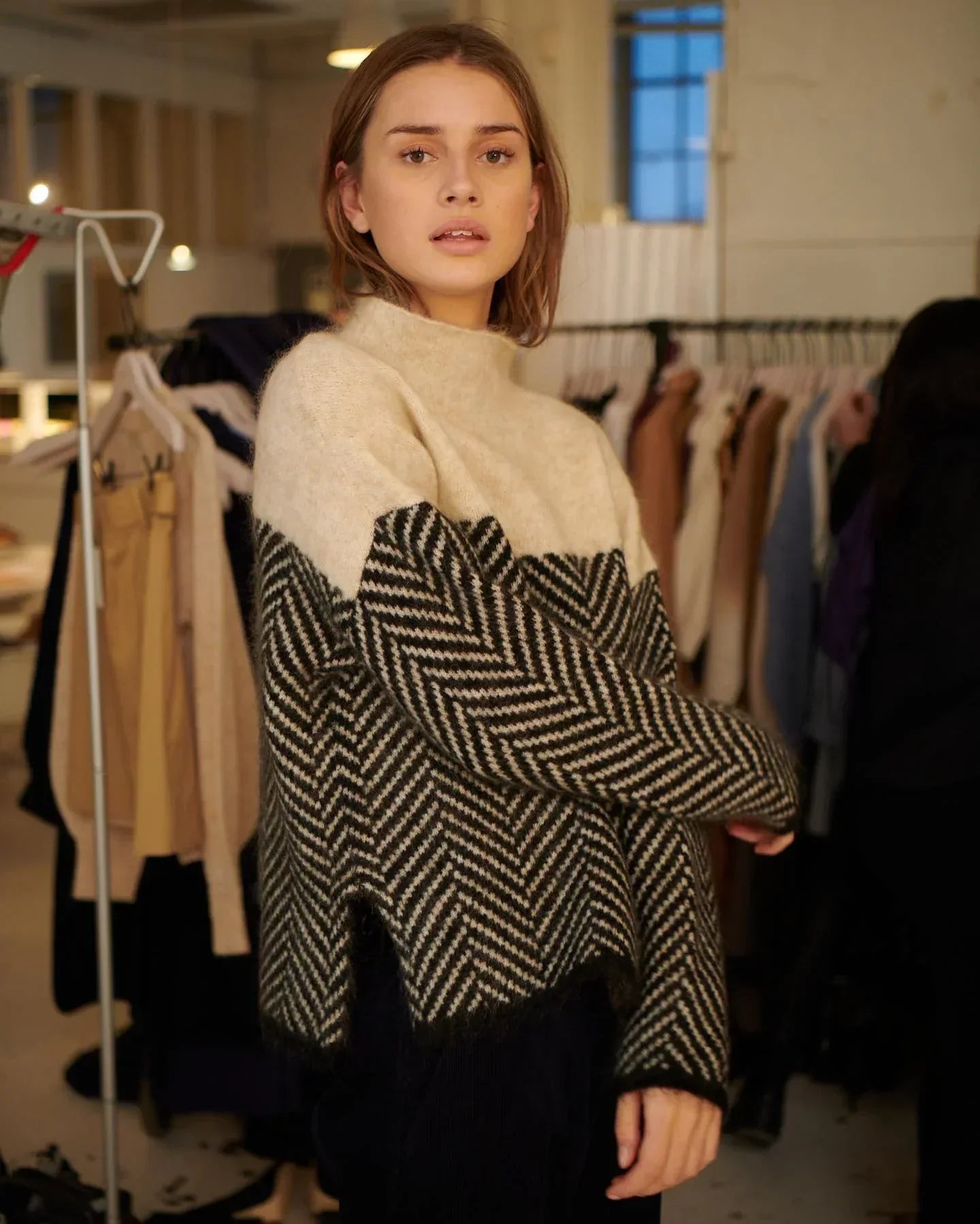 ADELIE | Pulover Premium cu guler înalt din tricot elegant