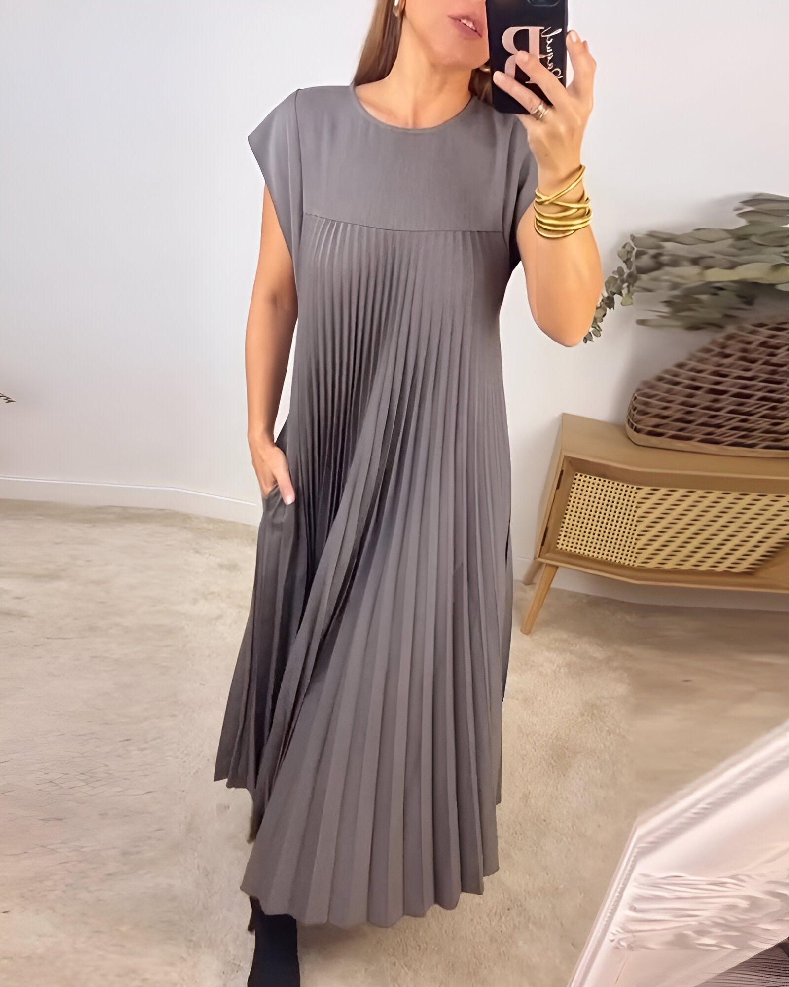 Jolijn™ | Rochie atemporală și confortabilă