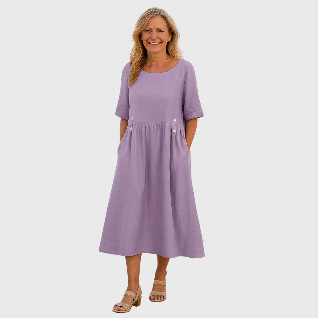 Sofia – Rochie cu Siluetă Liberă și Detalii Elegante cu Nasturi & Buzunare