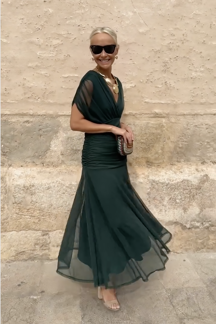 ALMA | ROCHIE LUNGĂ CU GULER ÎN V