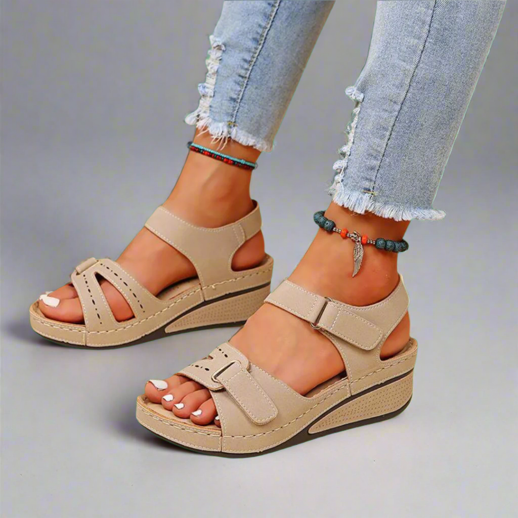 Gundula | Sandale Ortopedice Elegante din Material Moale