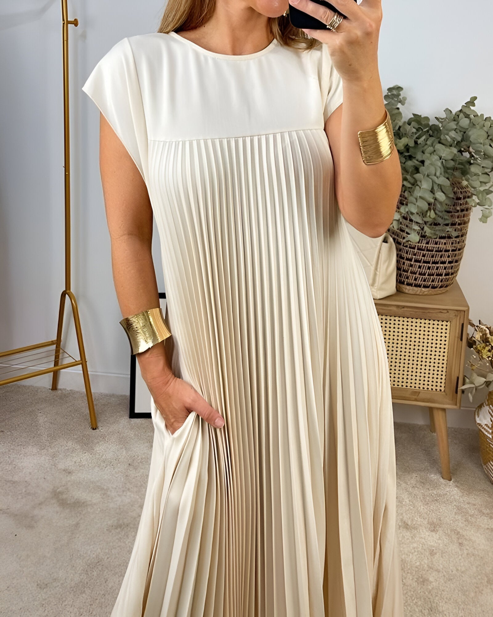 Jolijn™ | Rochie atemporală și confortabilă