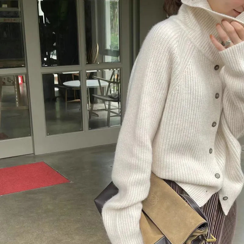 Marta™ - Cardigan Elegant cu Guler Înalt