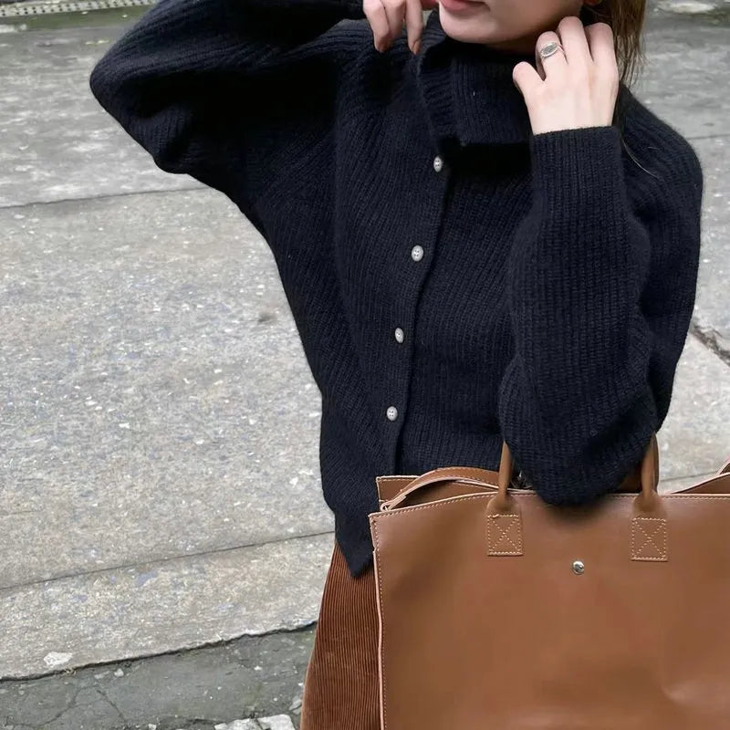 Marta™ - Cardigan Elegant cu Guler Înalt