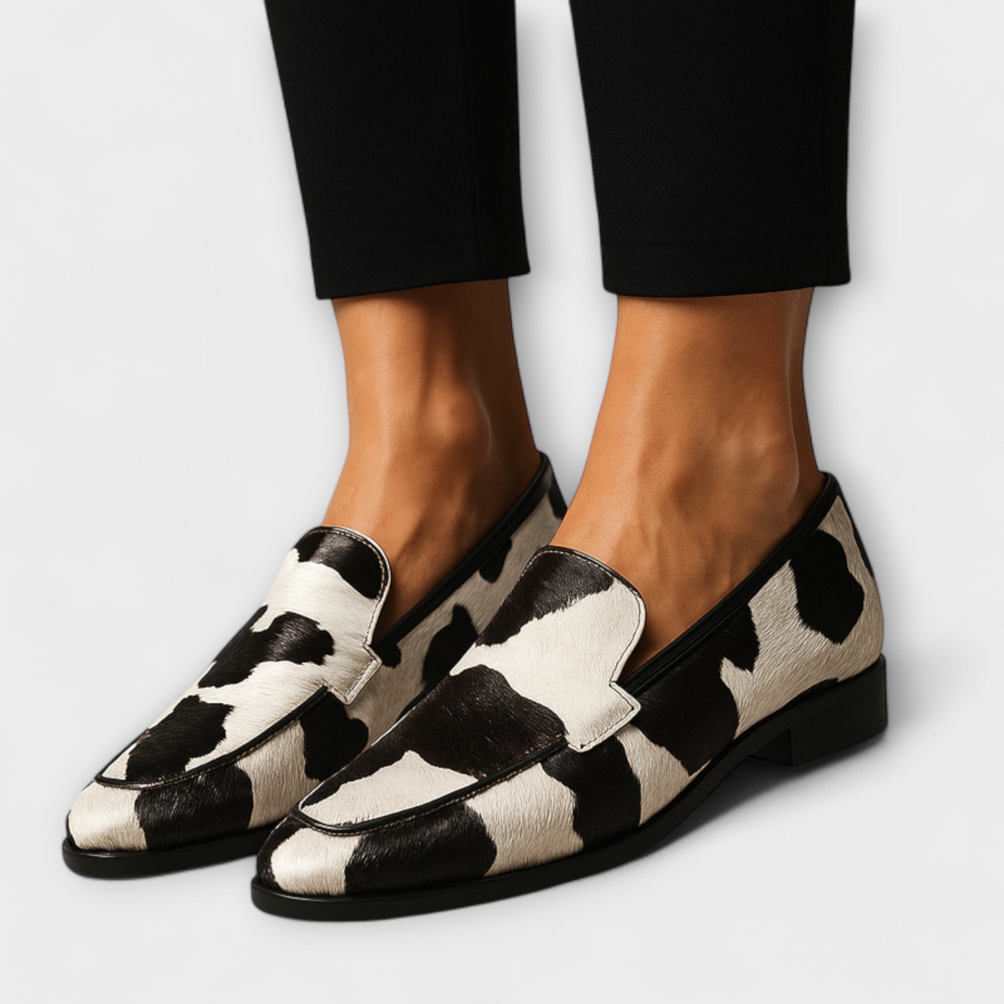 Alessia™ | Mocasin Contemporan