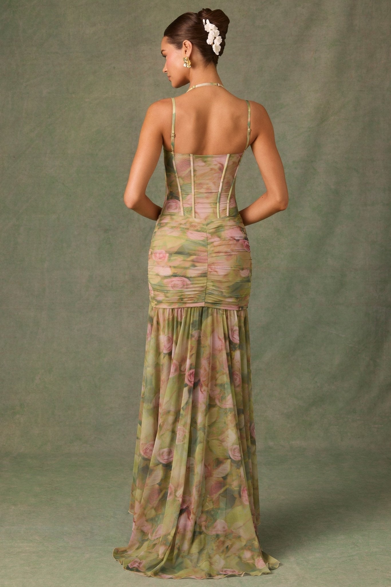 Esmeralda | Rochie Bodycon Asimetrică cu Volane