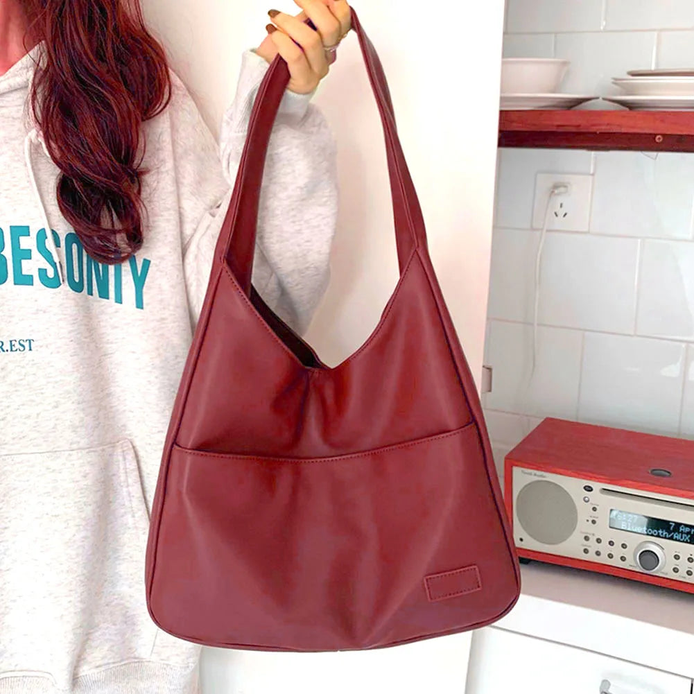 liv™ – geantă hobo relaxată cu aspect de piele