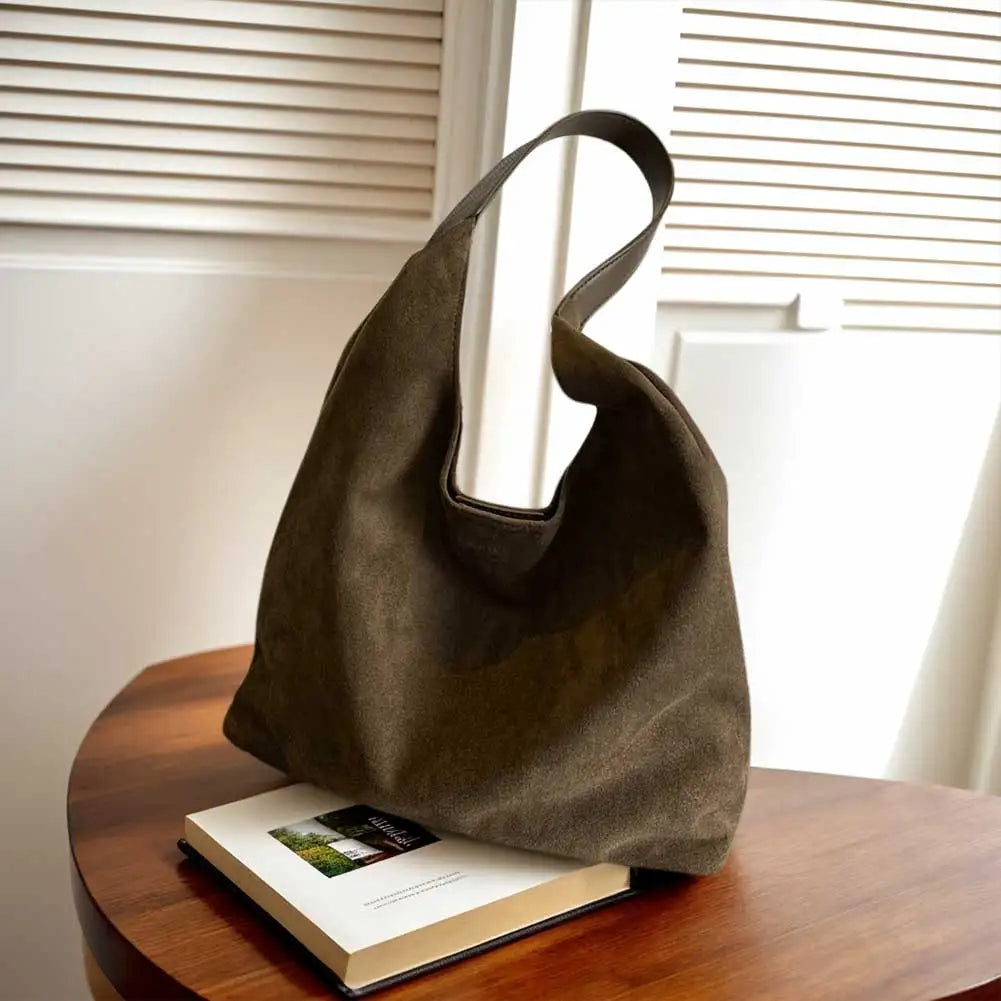 liv™ – geantă hobo relaxată cu aspect de piele