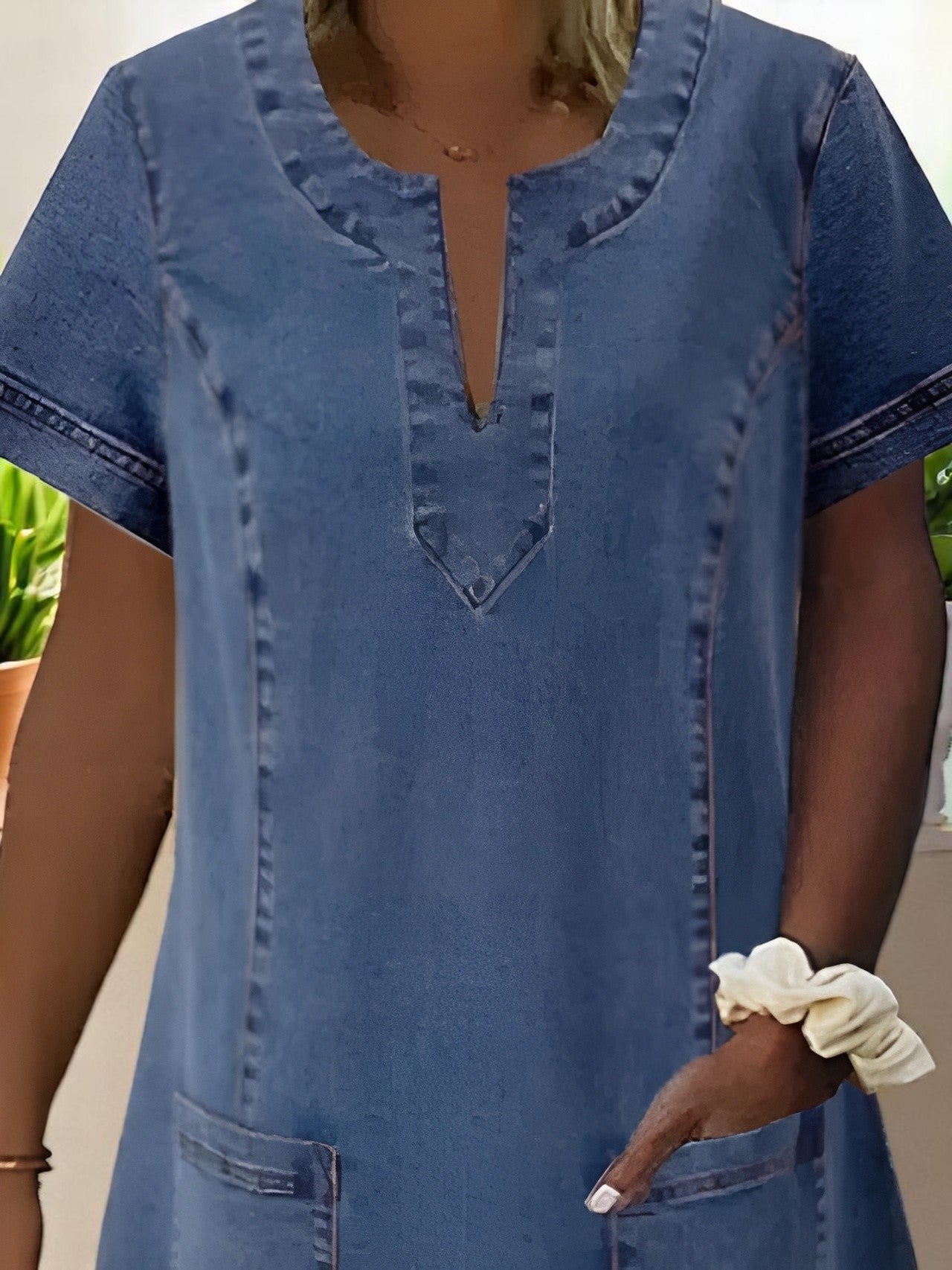 Julia | Rochie Denim Moale cu Buzunare Frontale