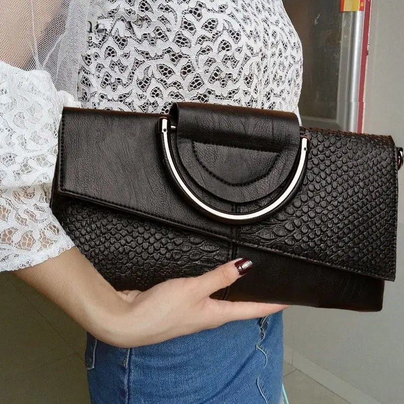 celine™ – geantă de mână structurată din piele ecologică