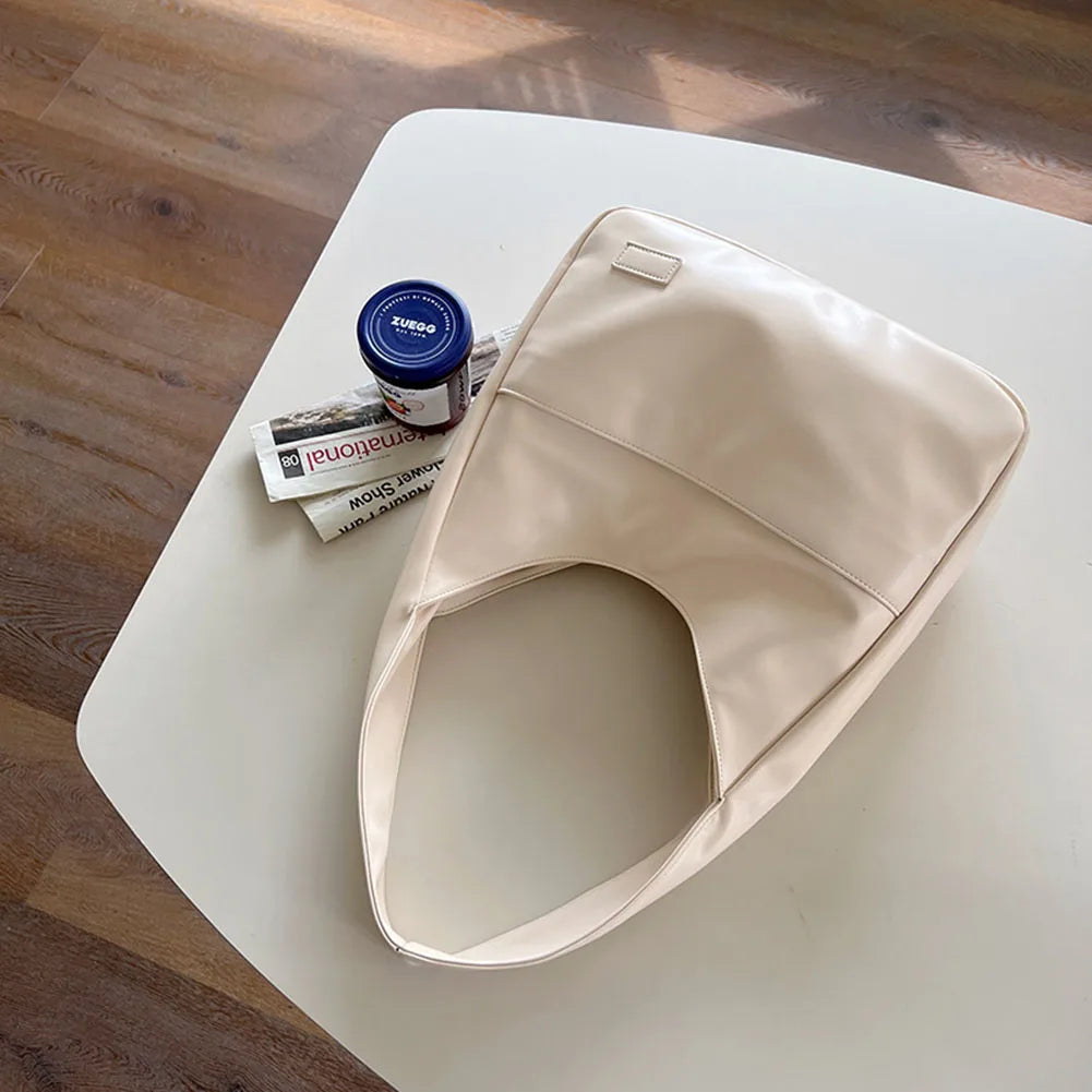 liv™ – geantă hobo relaxată cu aspect de piele