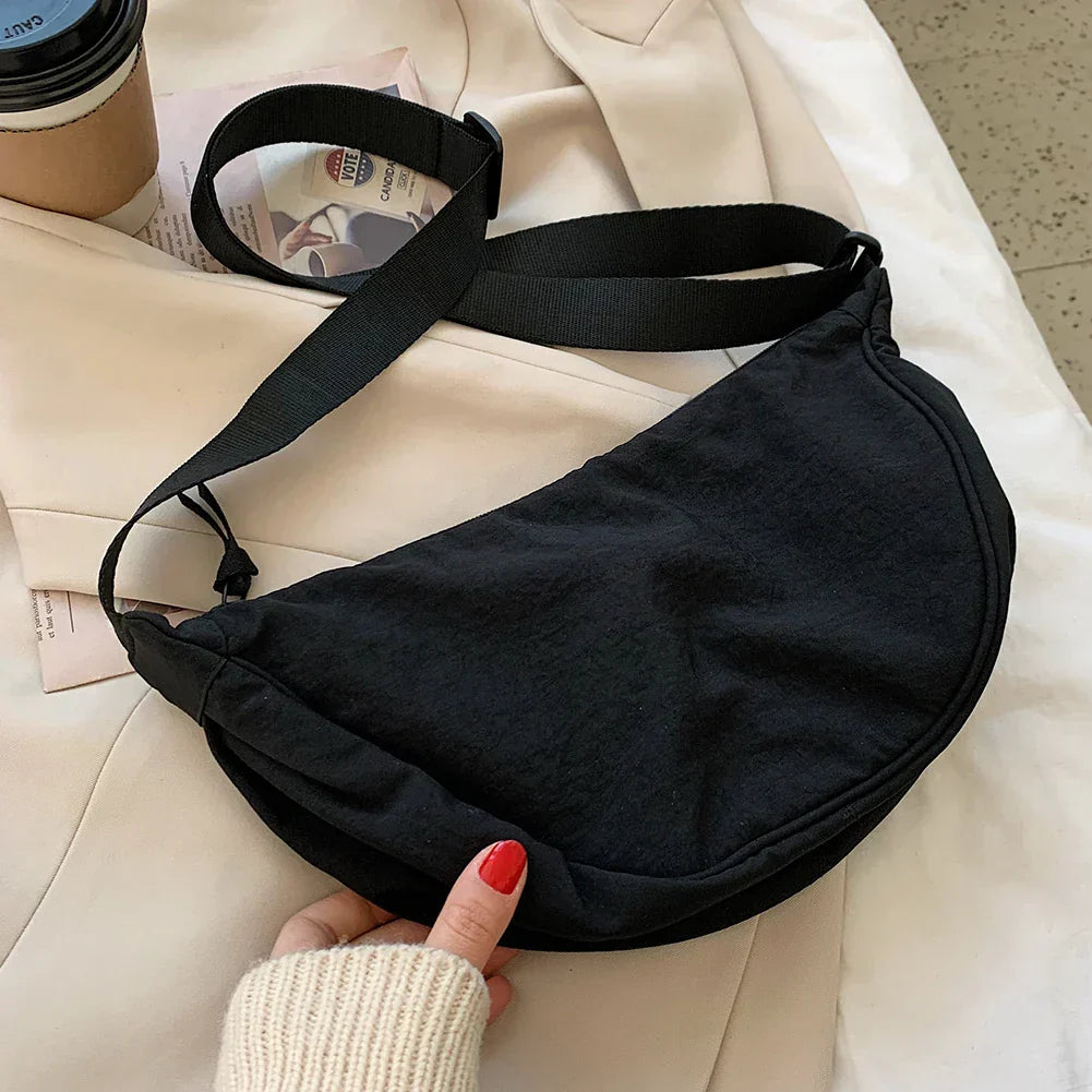 liv™ – geantă hobo relaxată cu aspect de piele
