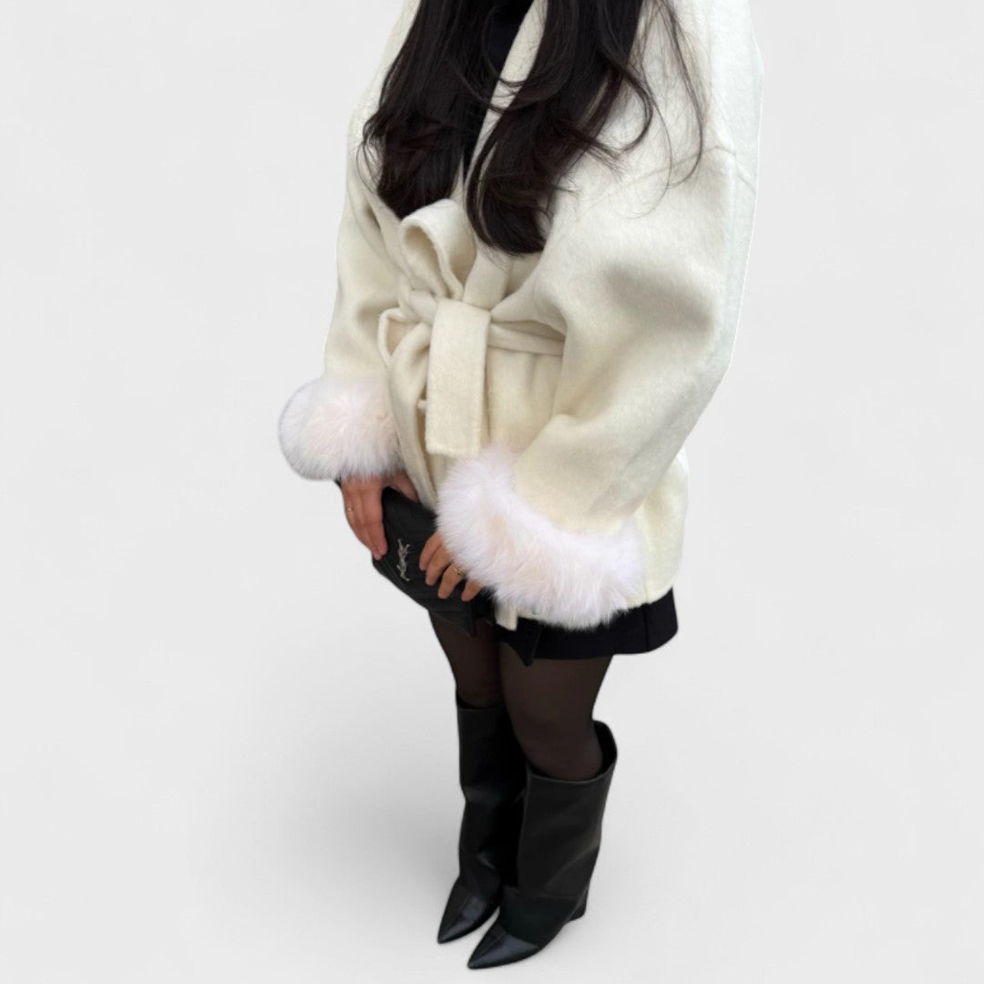 Woolcat – Palton elegant cu detalii din blană ecologică