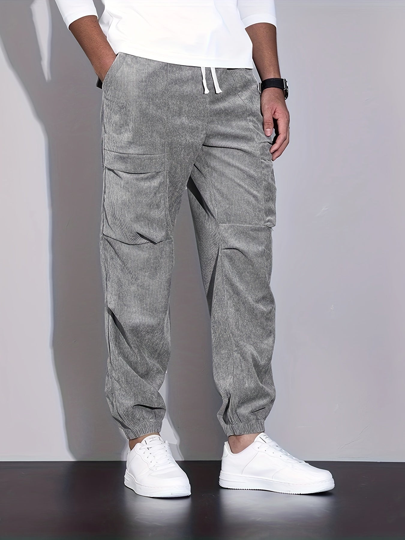 McKinley Pantaloni Cargo din Catifea