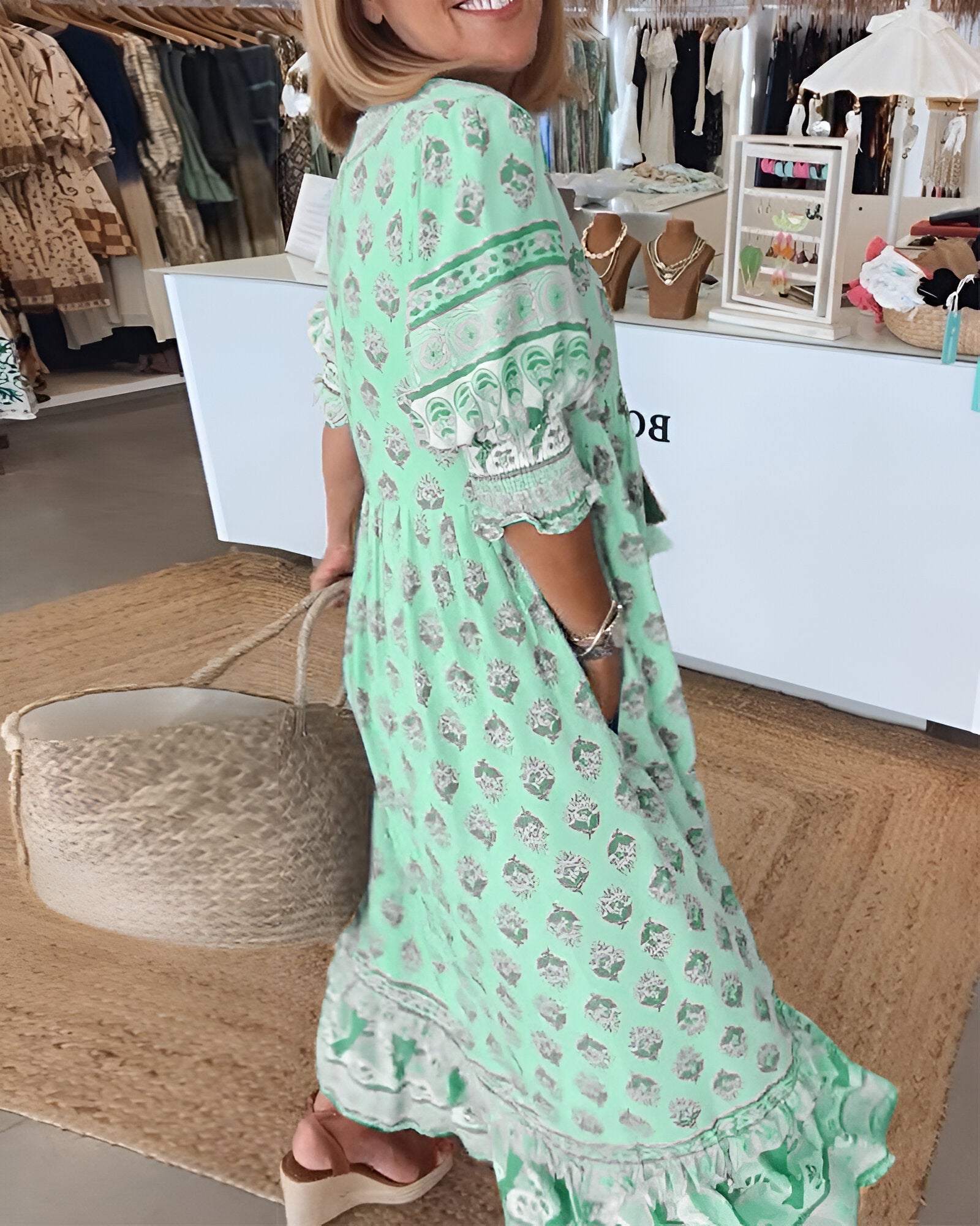 Rochie Strălucitoare de Vară