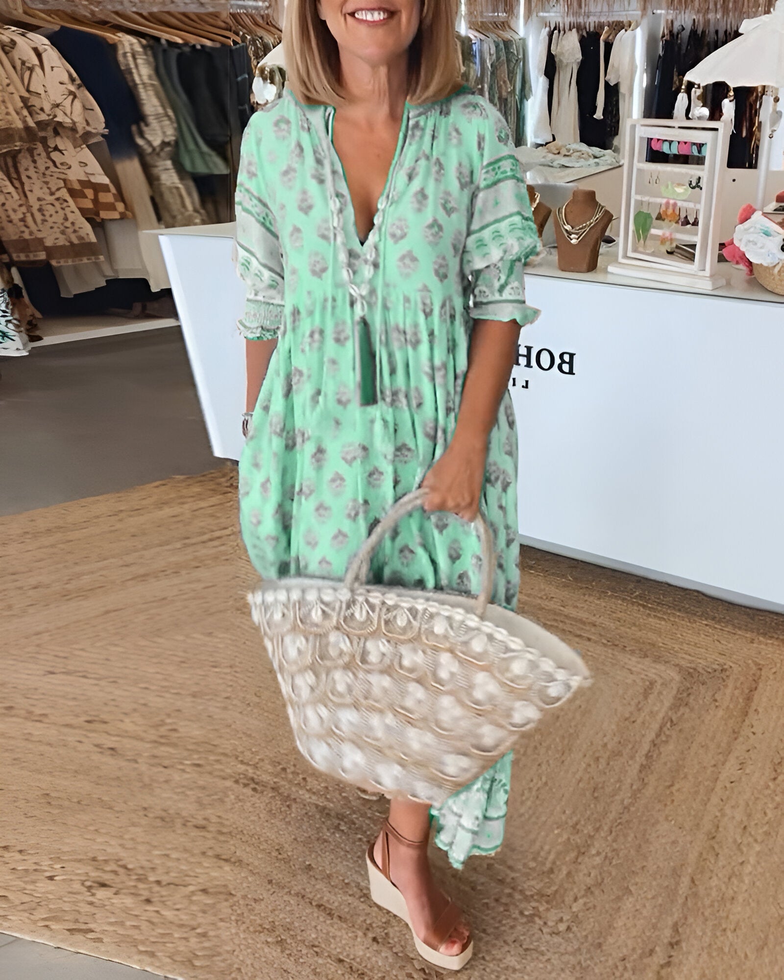 Rochie Strălucitoare de Vară