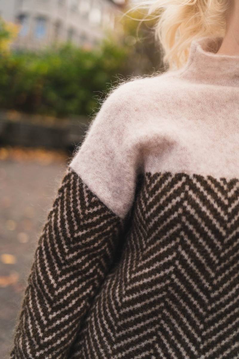 ADELIE | Pulover Premium cu guler înalt din tricot elegant